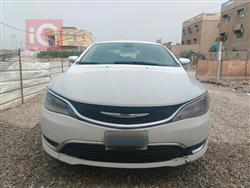 کرایسلەر 200